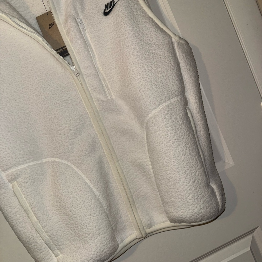 Nike Winterized Fleece Vest Size Medium Mens White Sportswear Club Full Zip - Picture 5 of 9